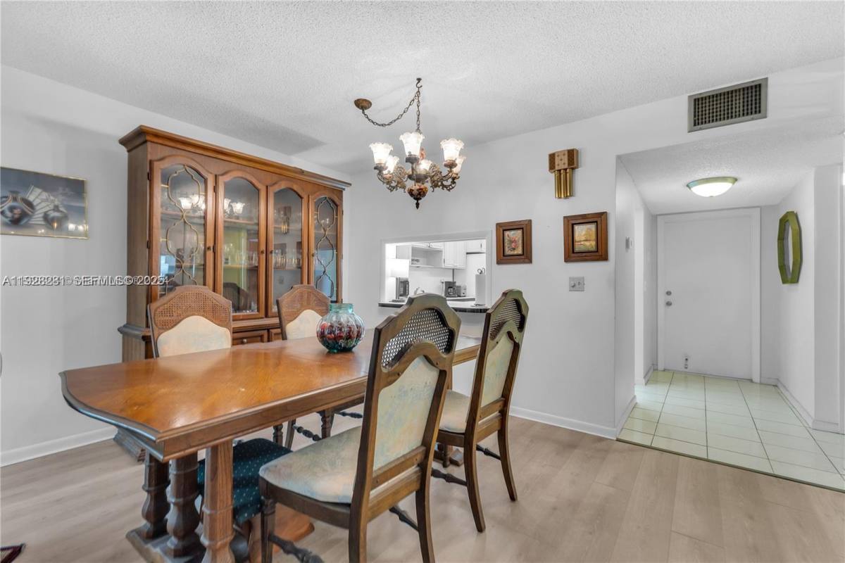 Apartment for rent at 215 SE 3rd Ave #215407B, Hallandale, FL 33009