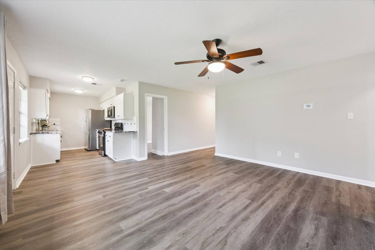 Apartment for rent at 108 Annette Lane #108, Friendswood, TX 77546