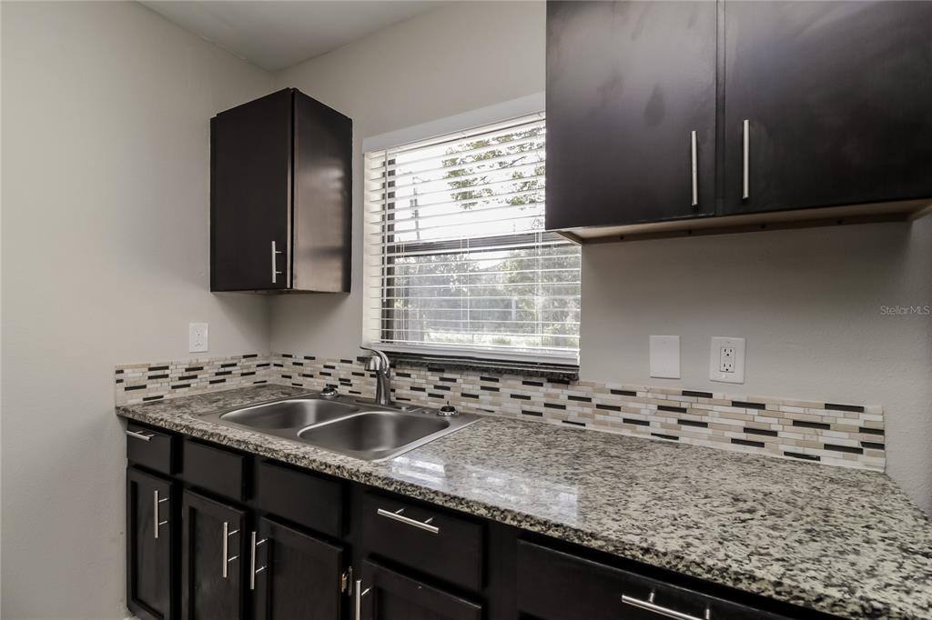 Apartment for rent at 1916 Colton Dr, Orlando, FL 32822