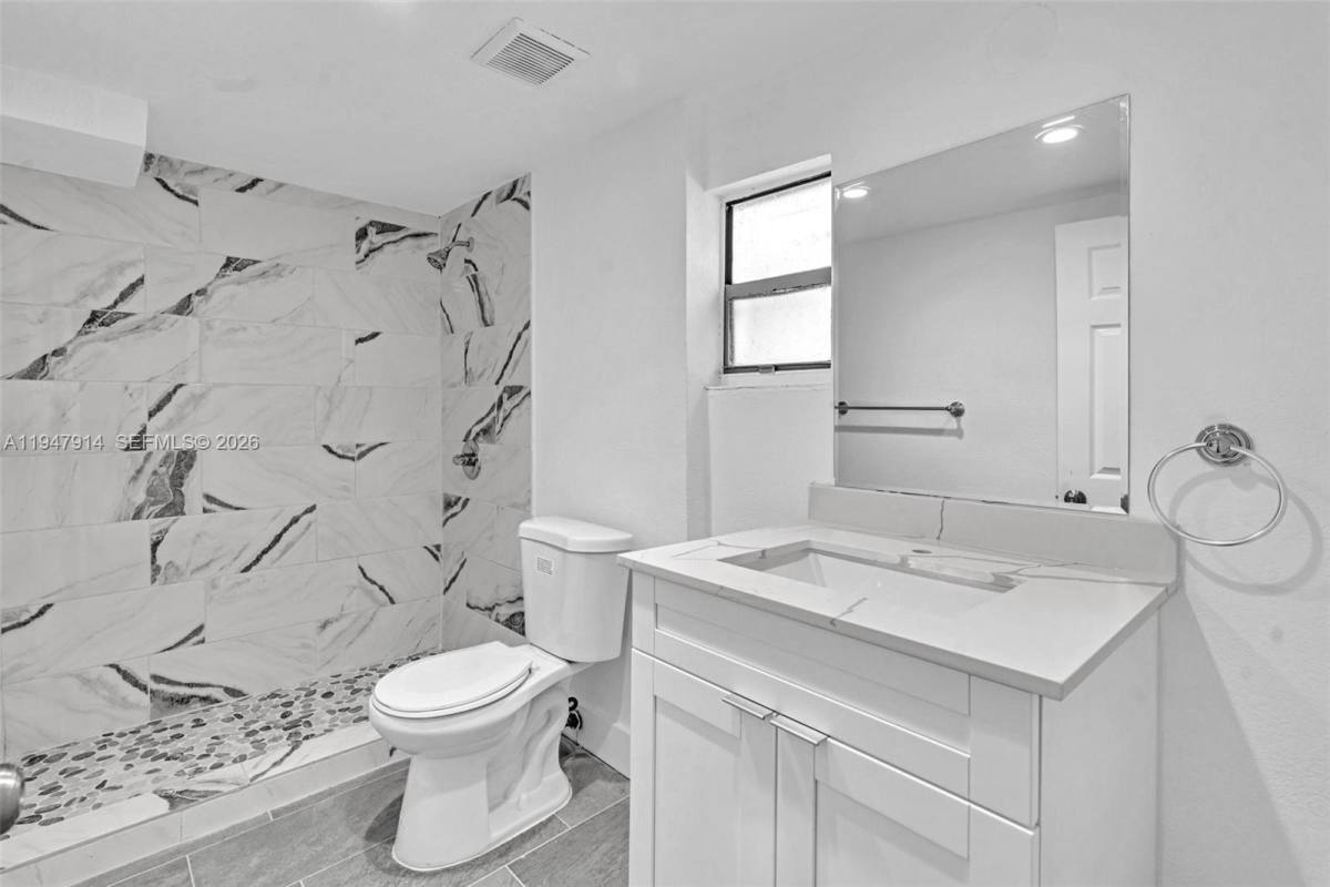 Apartment for rent at 2636 SW 29th Court, Miami, FL 33133