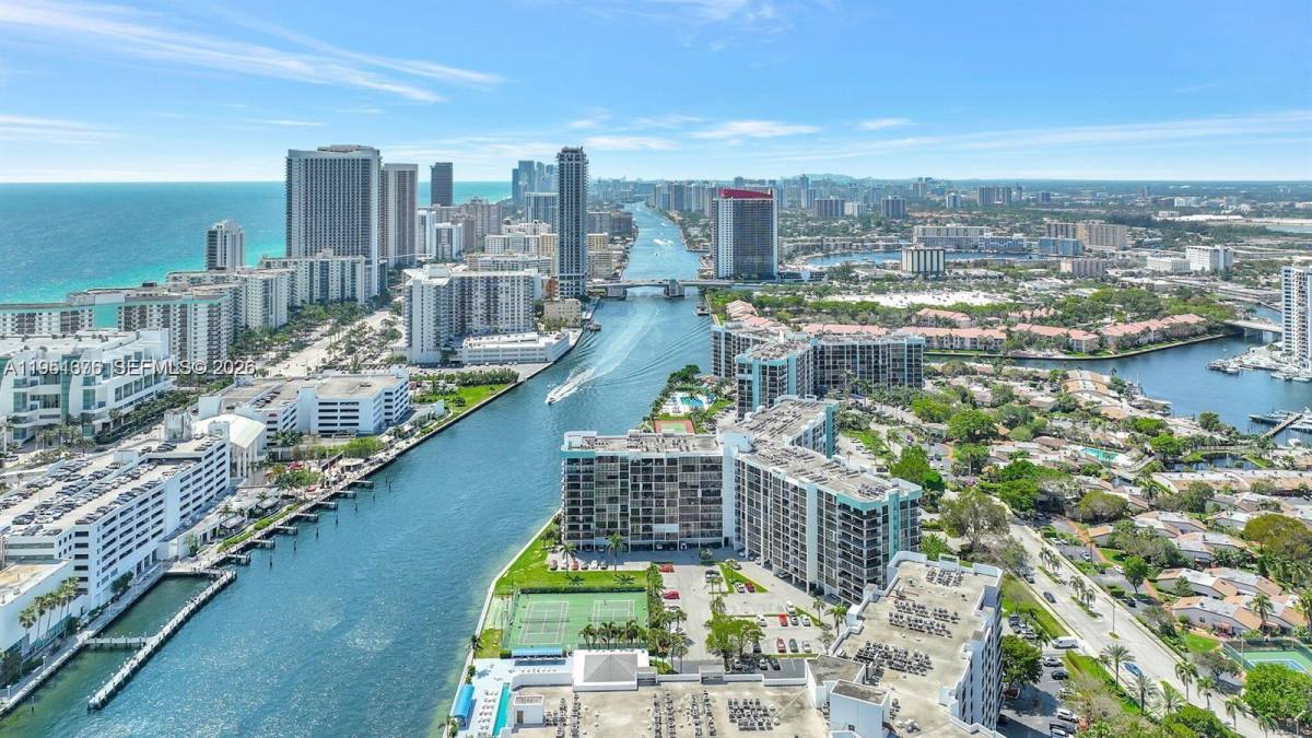 Apartment for rent at 400 Leslie Dr #207, Hallandale, FL 33009