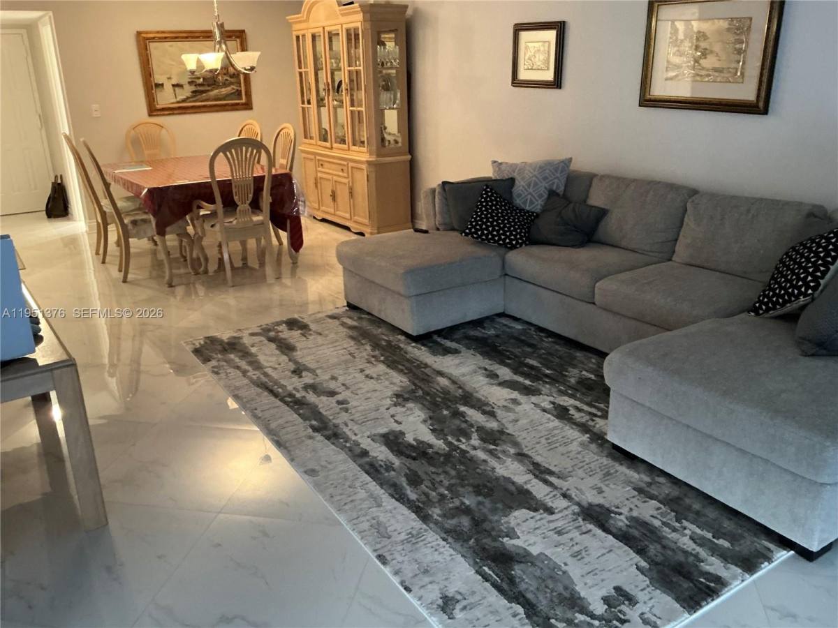 Apartment for rent at 400 Leslie Dr #207, Hallandale, FL 33009