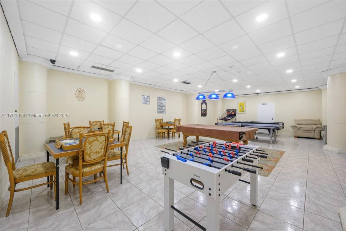 Apartment for rent at 3725 S Ocean Dr #924, Hollywood, FL 33019