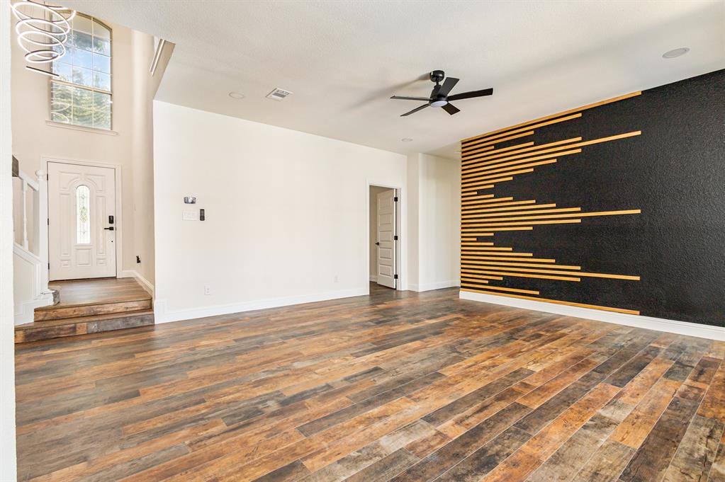 Apartment for rent at 4610 Clay Dr, Rowlett, TX 75088