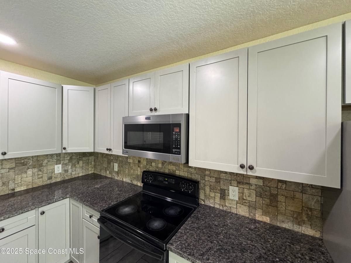 Apartment for rent at 2914 Stetson St, Melbourne, FL 32901