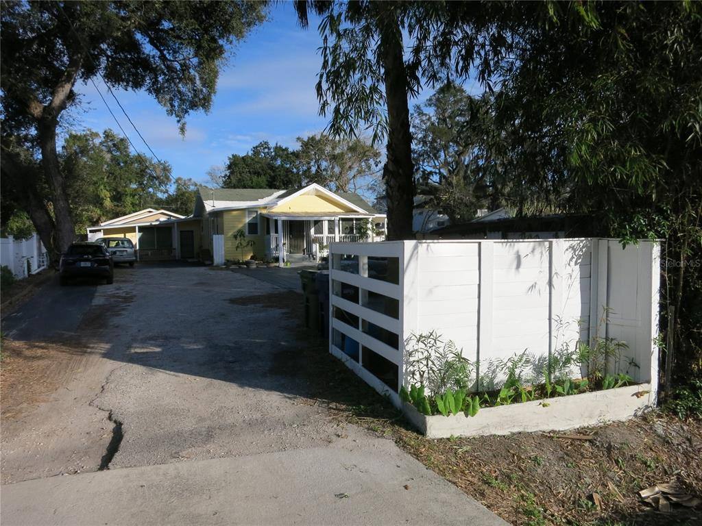 Apartment for rent at 8113 N Rome Ave, Tampa, FL 33604