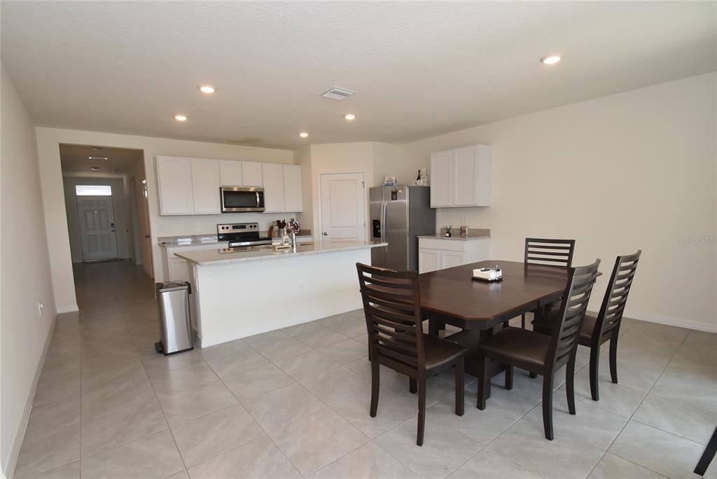 Apartment for rent at 17918 Canopy Place, Bradenton, FL 34211