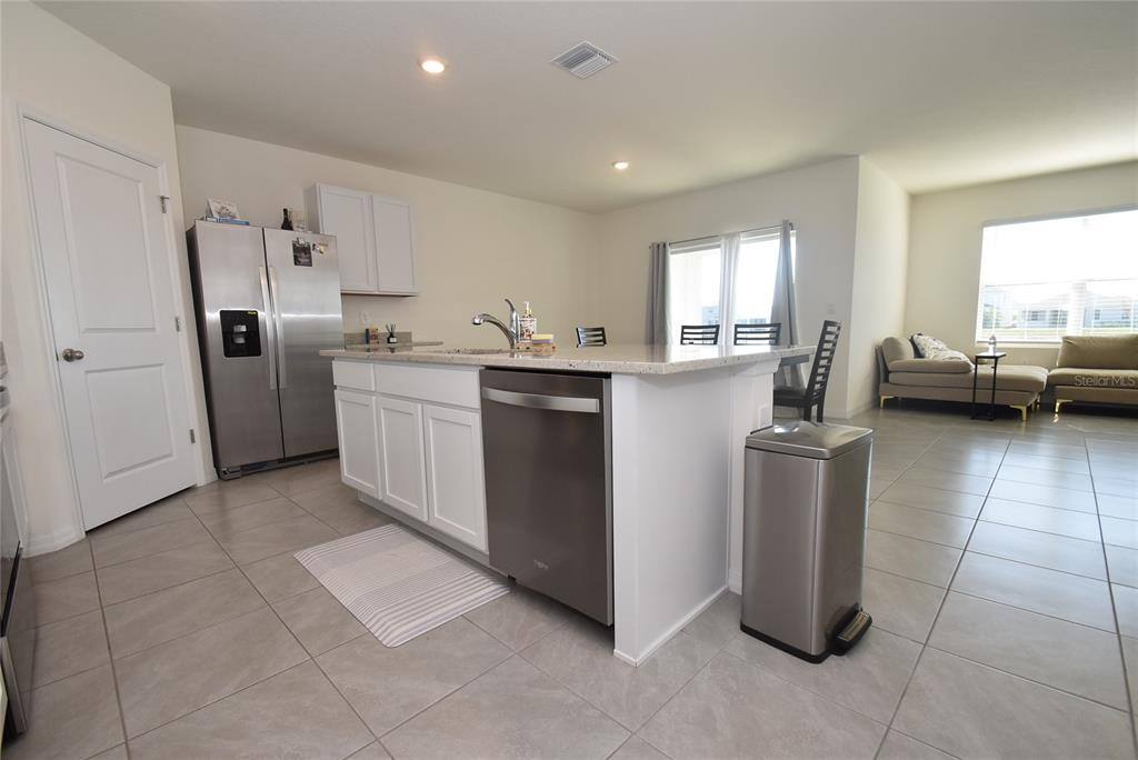 Apartment for rent at 17918 Canopy Place, Bradenton, FL 34211