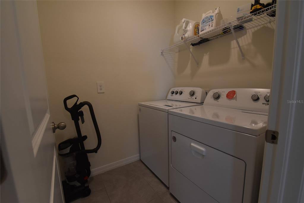 Apartment for rent at 17918 Canopy Place, Bradenton, FL 34211