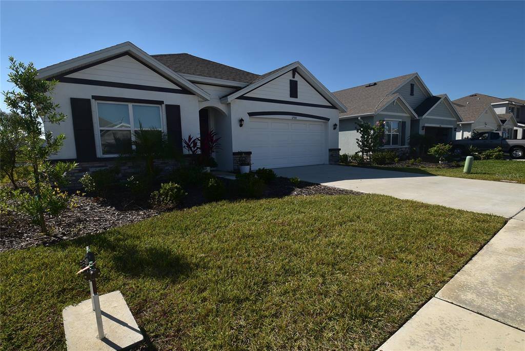 Apartment for rent at 17918 Canopy Place, Bradenton, FL 34211