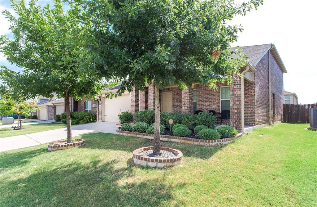 Apartment for rent at 2103 Meadow Park Dr, Princeton, TX 75407
