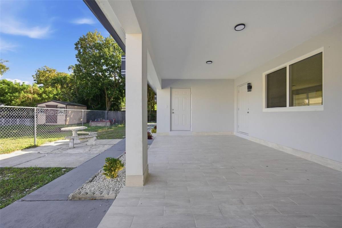 Apartment for rent at 2440 Hayes St #15, Hollywood, FL 33020