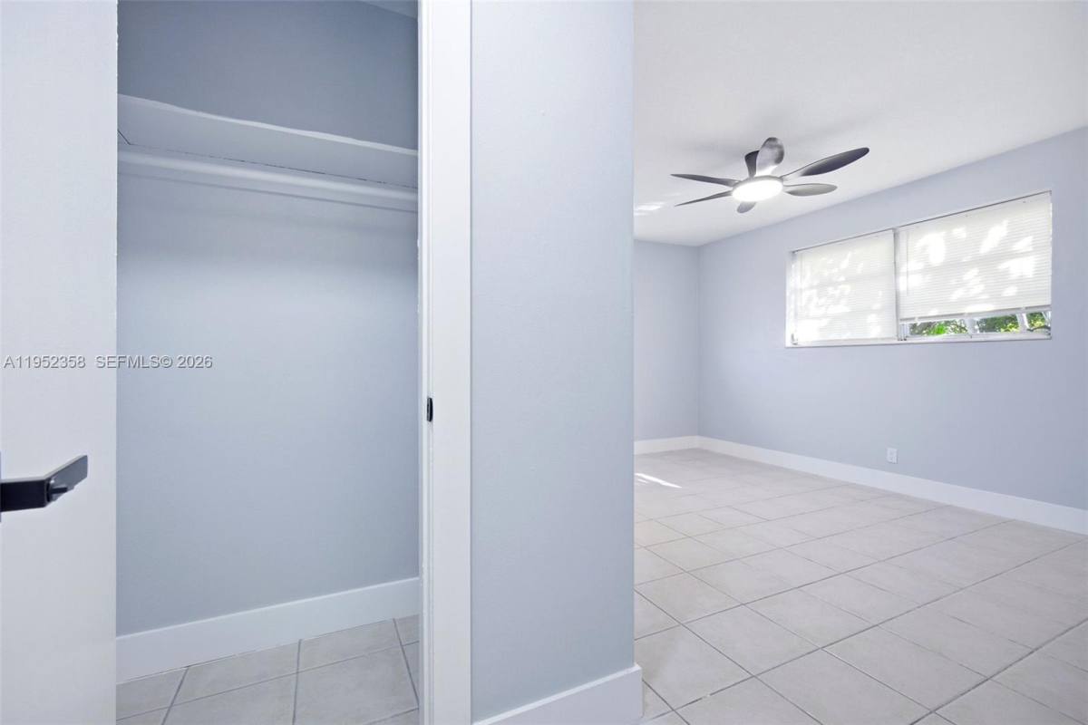 Apartment for rent at 2440 Hayes St #15, Hollywood, FL 33020