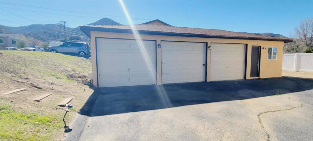 Townhouse for rent at 16911 Glenetta Way #2, Lake Elsinore, CA 92530