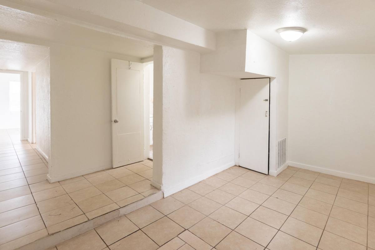 Apartment for rent at 1104 22nd St #1104C, West Palm Beach, FL 33407
