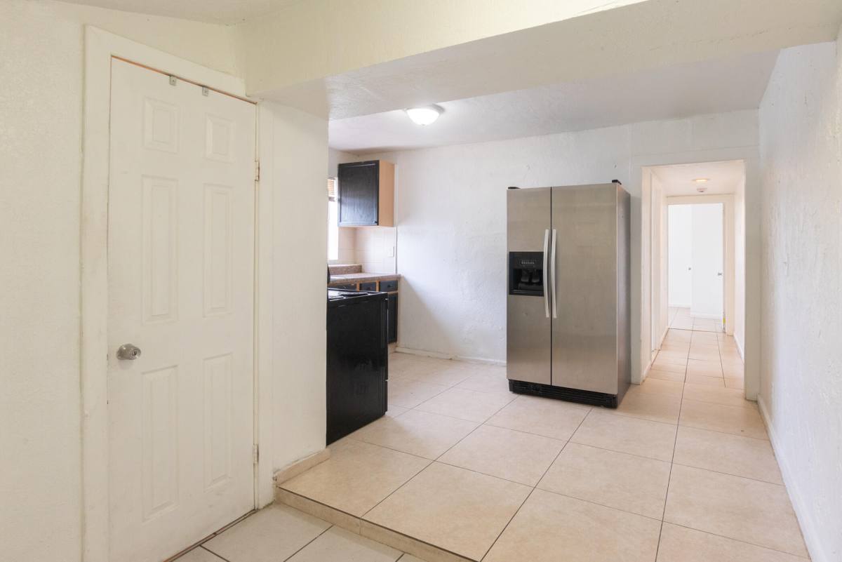 Apartment for rent at 1104 22nd St #1104C, West Palm Beach, FL 33407