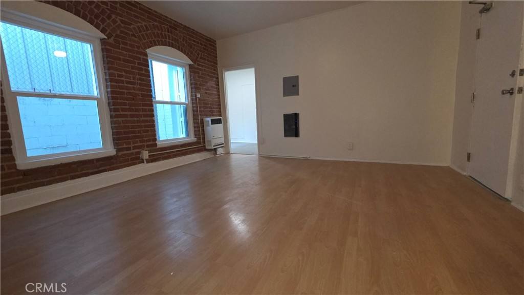 Apartment for rent at 3408 Sunset Blvd #202, Los Angeles, CA 90026