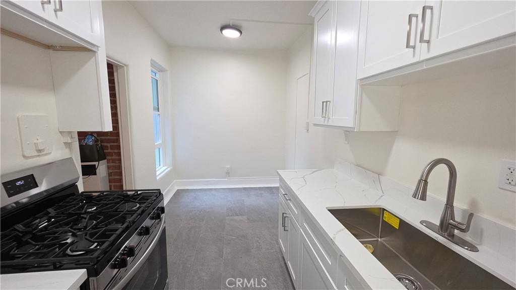 Apartment for rent at 3408 Sunset Blvd #202, Los Angeles, CA 90026