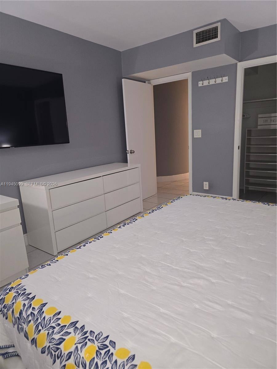 Apartment for rent at 2171 NE 66th St #827, Fort Lauderdale, FL 33308