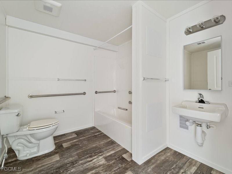 Apartment for rent at 1038 Canopy Lane SW, Moore Haven, FL 33471