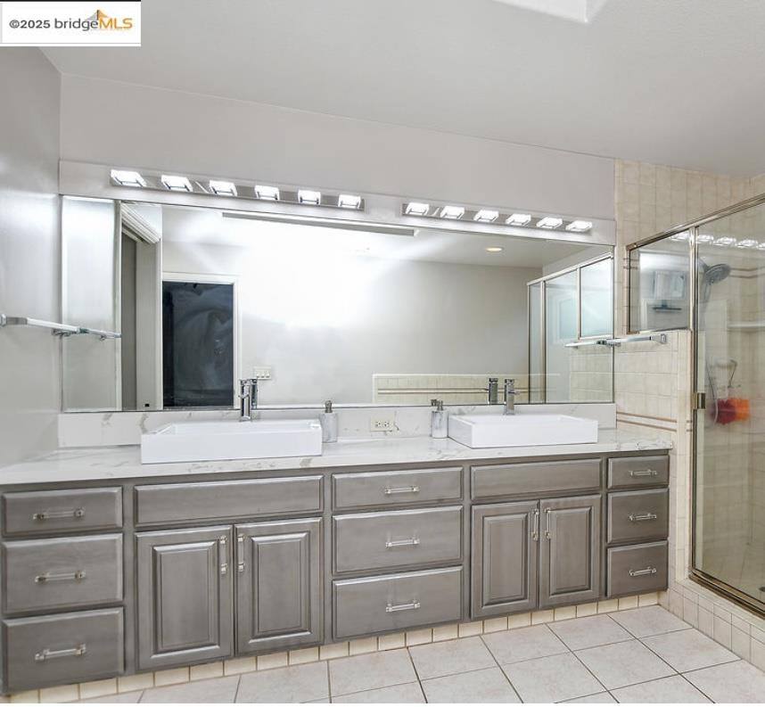 Apartment for rent at 5580 Edgeview Dr, Discovery Bay, CA 94505