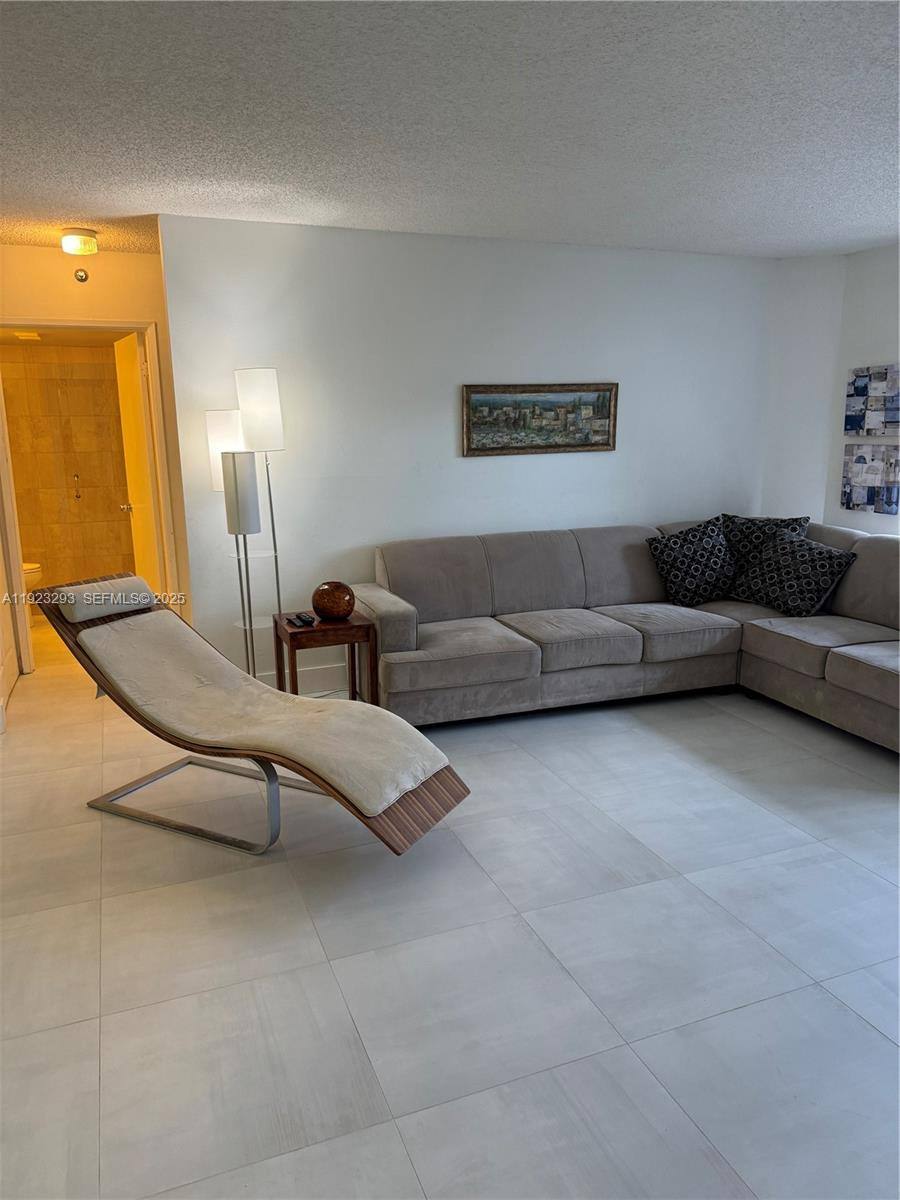 Apartment for rent at 3600 Mystic Pointe Dr #208, Miami, FL 33180