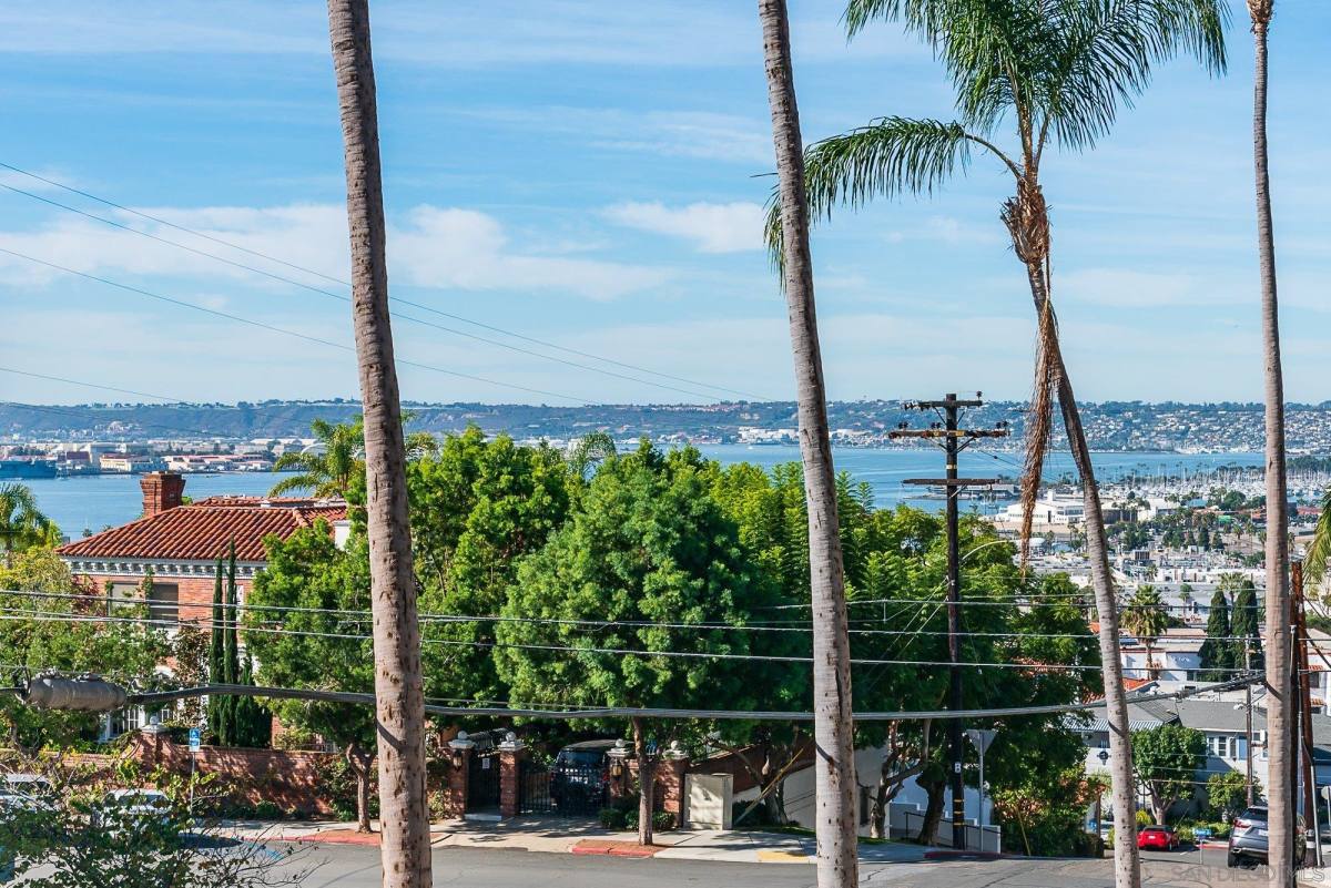 Condo for rent at 2424 Front St #19, San Diego, CA 92101