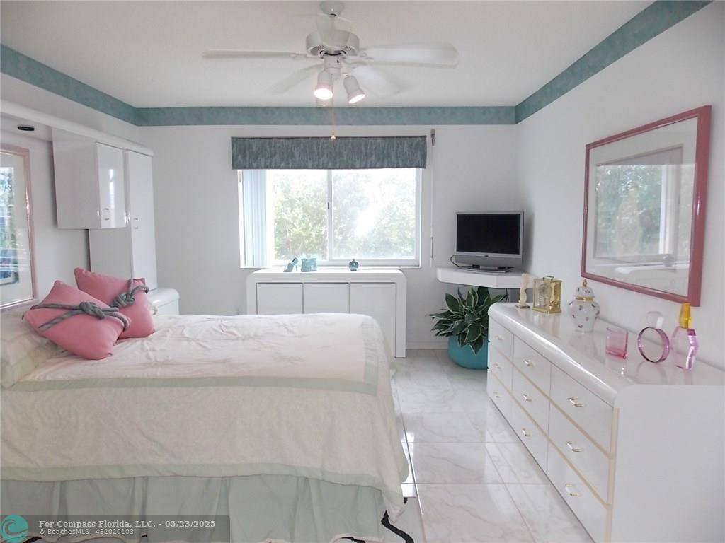 Apartment for rent at 7464 Trent Dr #309, Fort Lauderdale, FL 33321