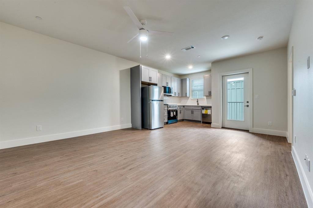 Apartment for rent at 5317 Reiger Ave #202, Dallas, TX 75214