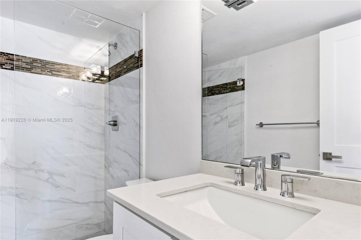 Apartment for rent at 3642 NE 171 St #405, North Miami Beach, FL 33160
