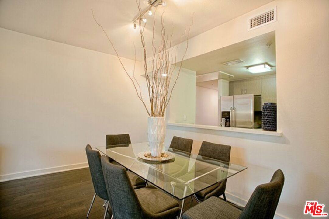 Apartment for rent at 436 S Virgil Ave #313, Los Angeles, CA 90020