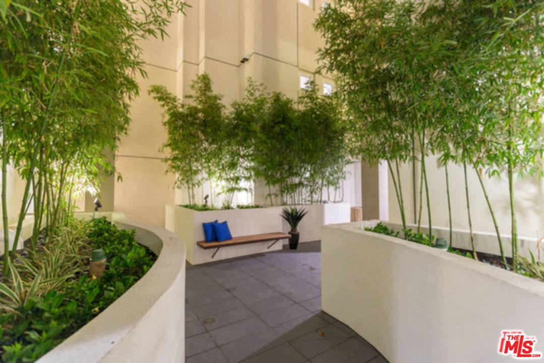 Apartment for rent at 436 S Virgil Ave #313, Los Angeles, CA 90020