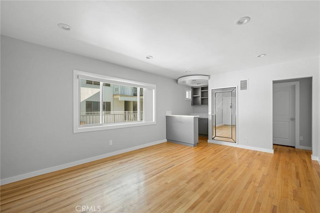 Apartment for rent at 7969 Norton Ave #5, Los Angeles, CA 90046