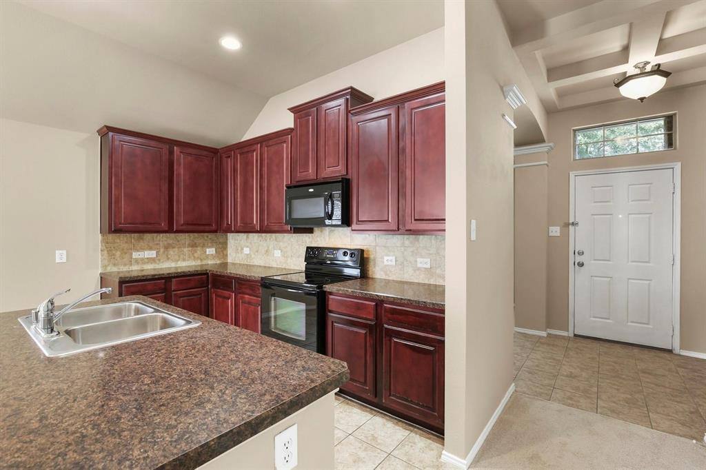 Apartment for rent at 5121 Blackwood Dr, McKinney, TX 75071