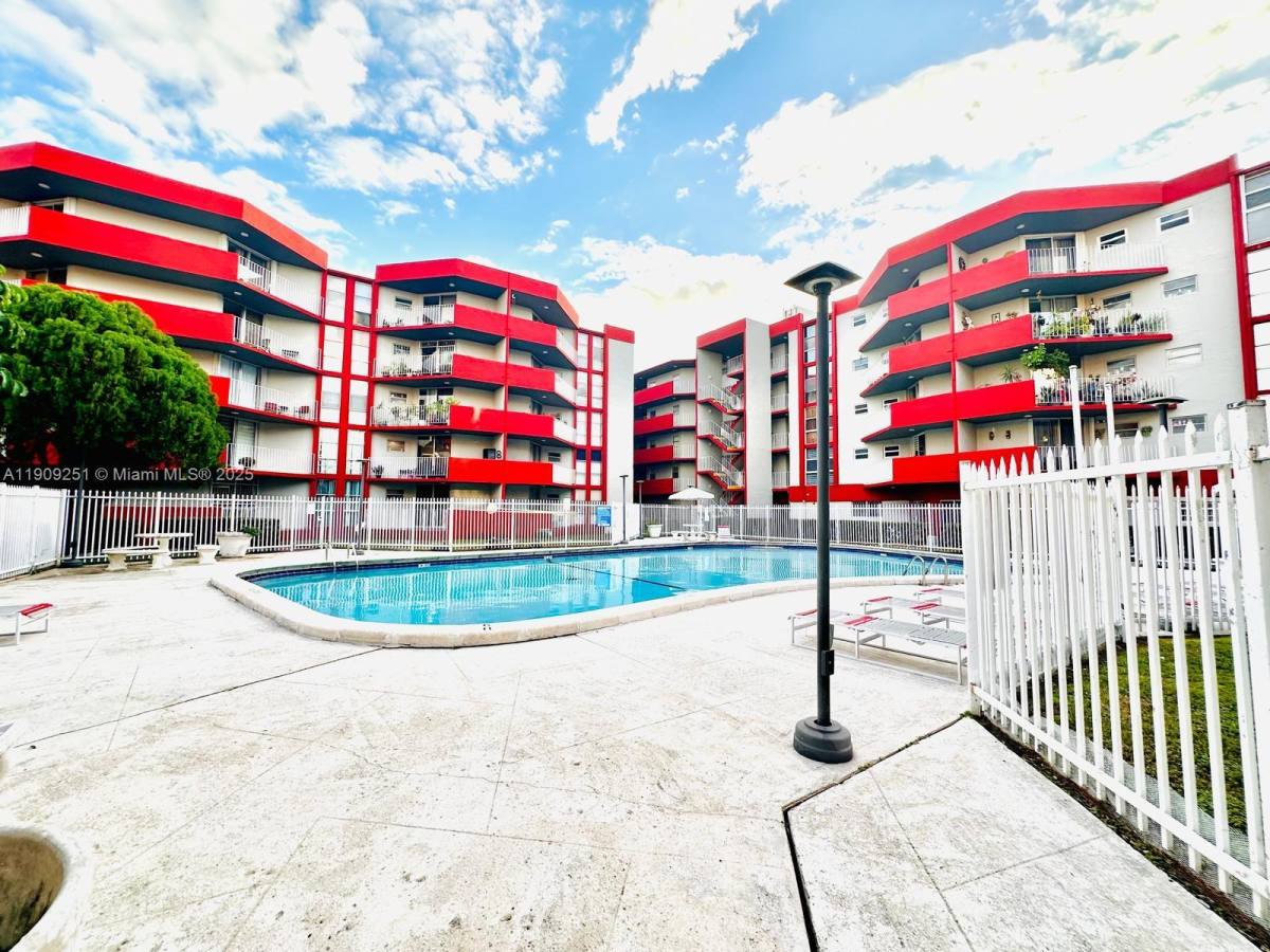 Apartment for rent at 1750 W 46th St #535, Hialeah, FL 33012
