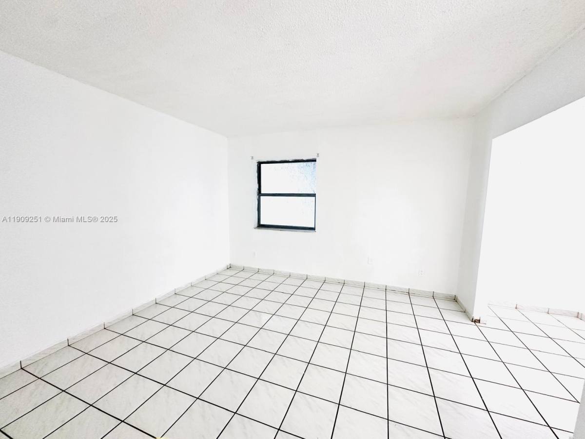 Apartment for rent at 1750 W 46th St #535, Hialeah, FL 33012
