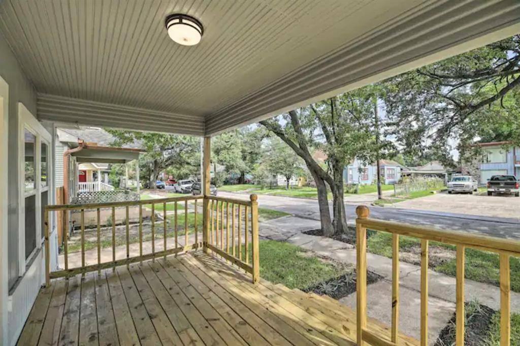 Apartment for rent at 5224 Leeland St, Houston, TX 77023