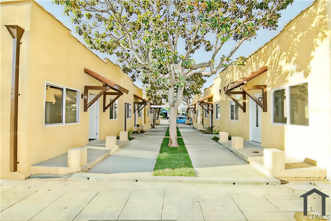 Apartment for rent at 622 W 59th Place #622, Los Angeles, CA 90044