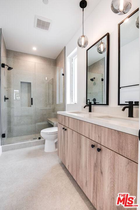 Townhouse for rent at 5321 Ben Ave #3, Valley Village, CA 91607