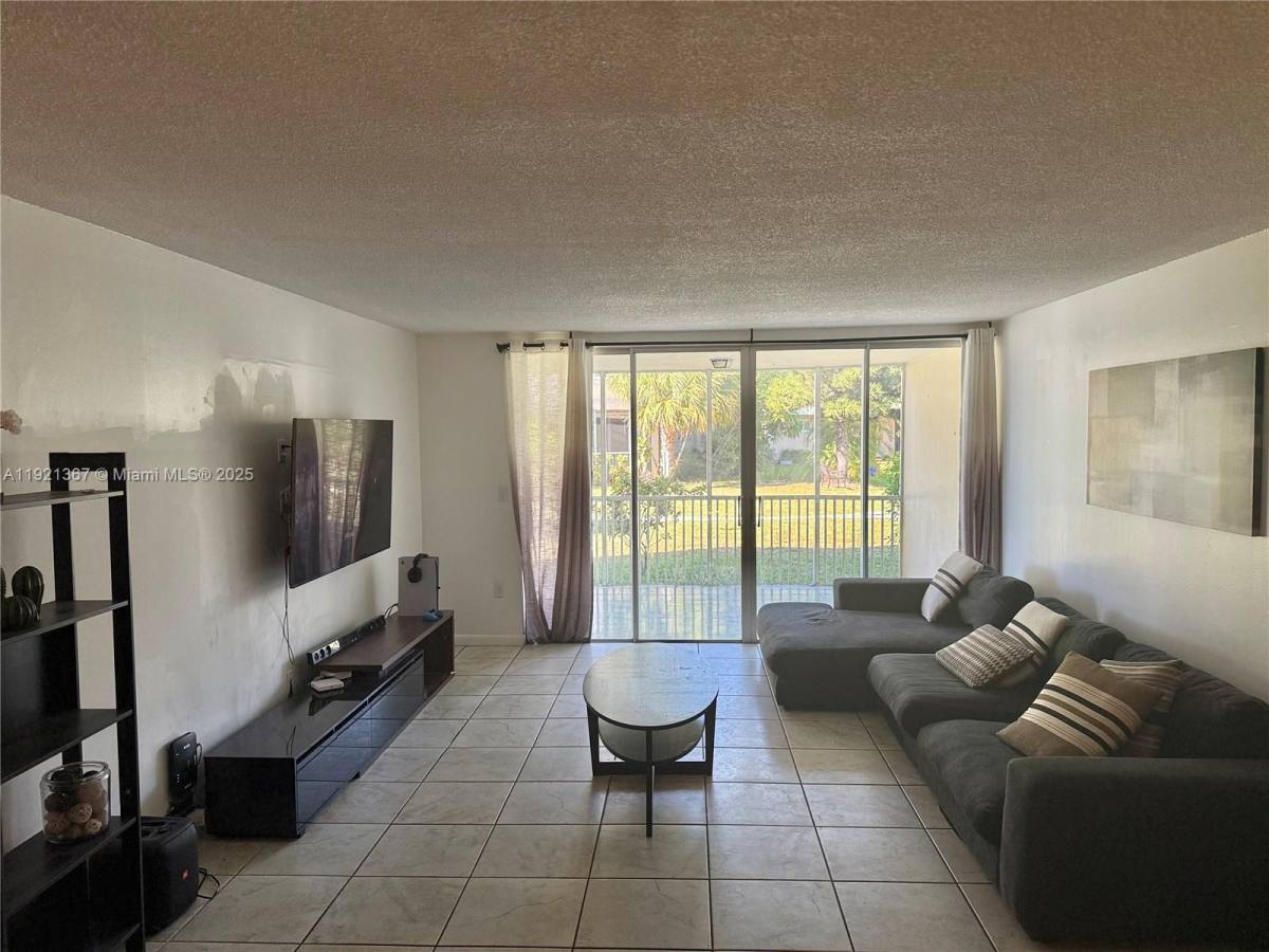 Apartment for rent at 1670 NE 191st St #1153, Miami, FL 33179