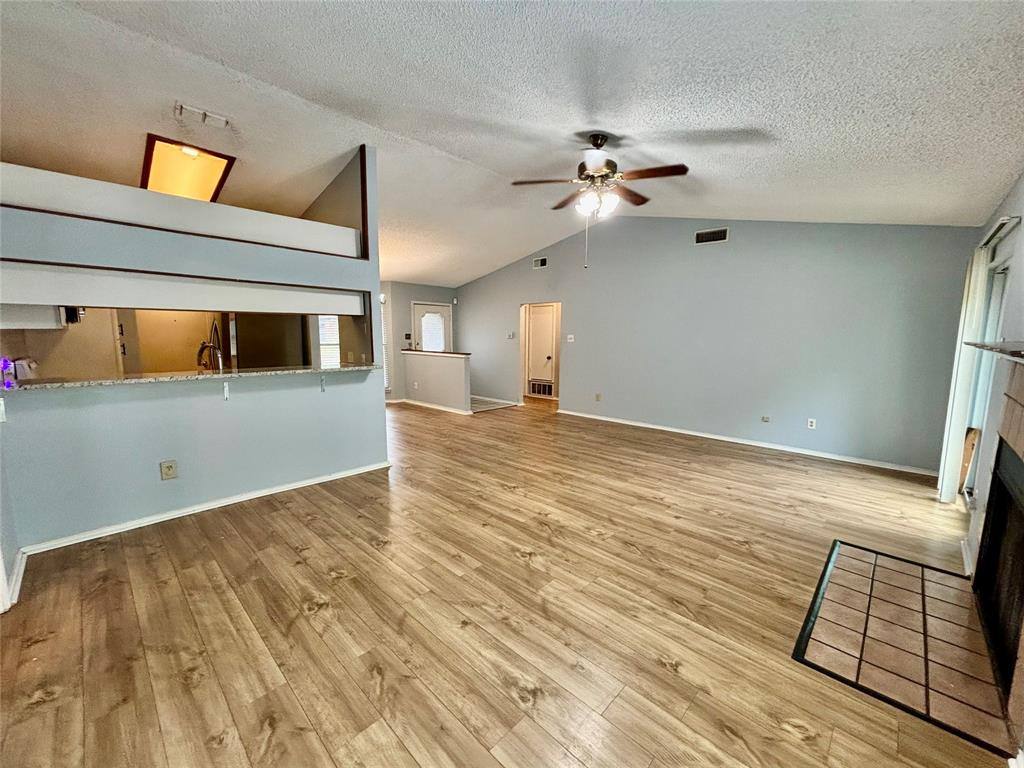 Apartment for rent at 319 Iberis Dr #319, Arlington, TX 76018