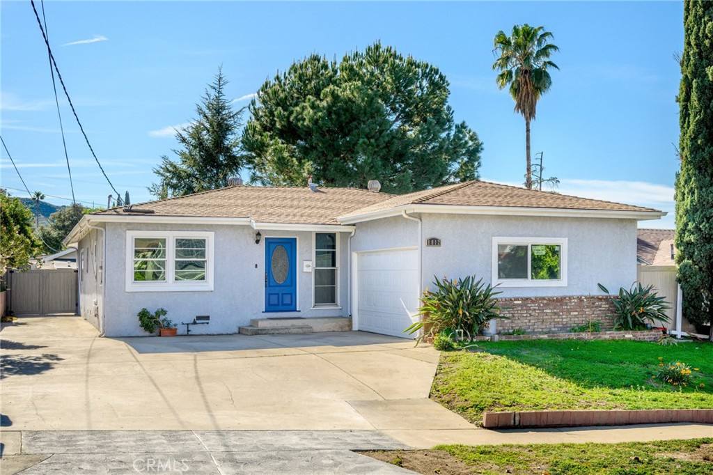 Apartment for rent at 8012 Jayseel St, Sunland, CA 91040