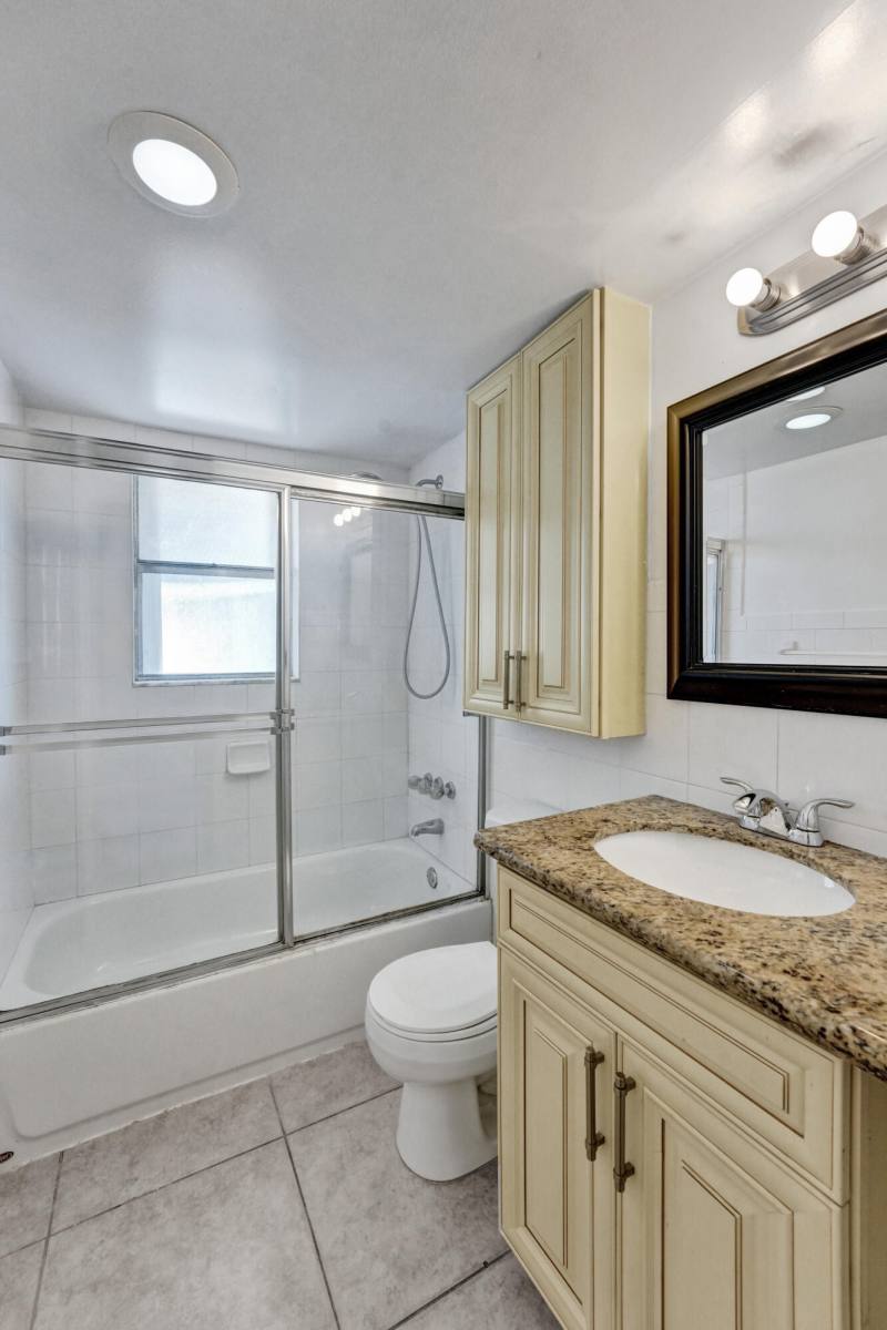 Apartment for rent at 600 SE 2nd Ave #600K2, Deerfield Beach, FL 33441