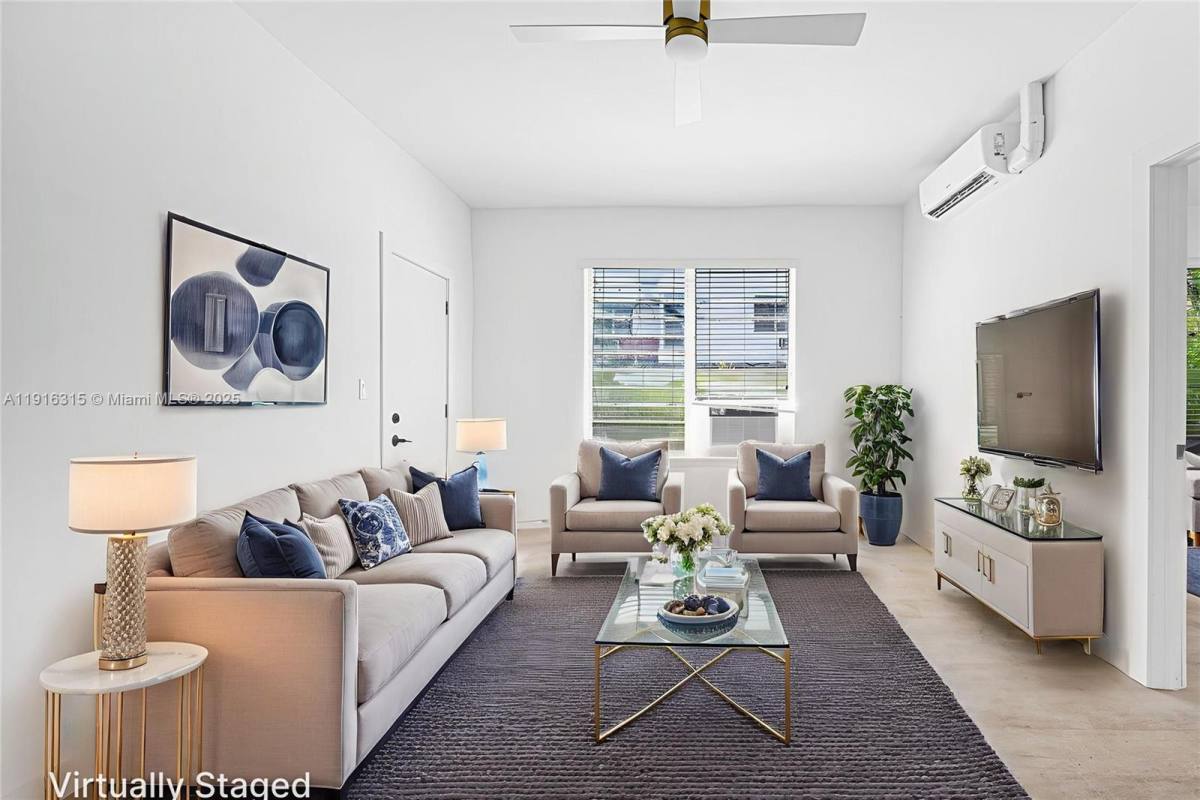 Apartment for rent at 641 10th St #641-5, Miami Beach, FL 33139