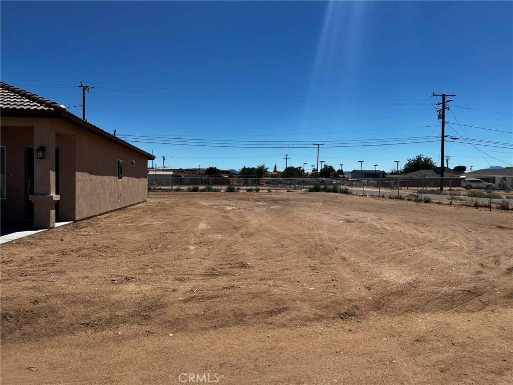 Apartment for rent at 16507 Juniper St, Hesperia, CA 92345
