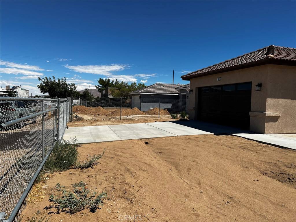 Apartment for rent at 16507 Juniper St, Hesperia, CA 92345