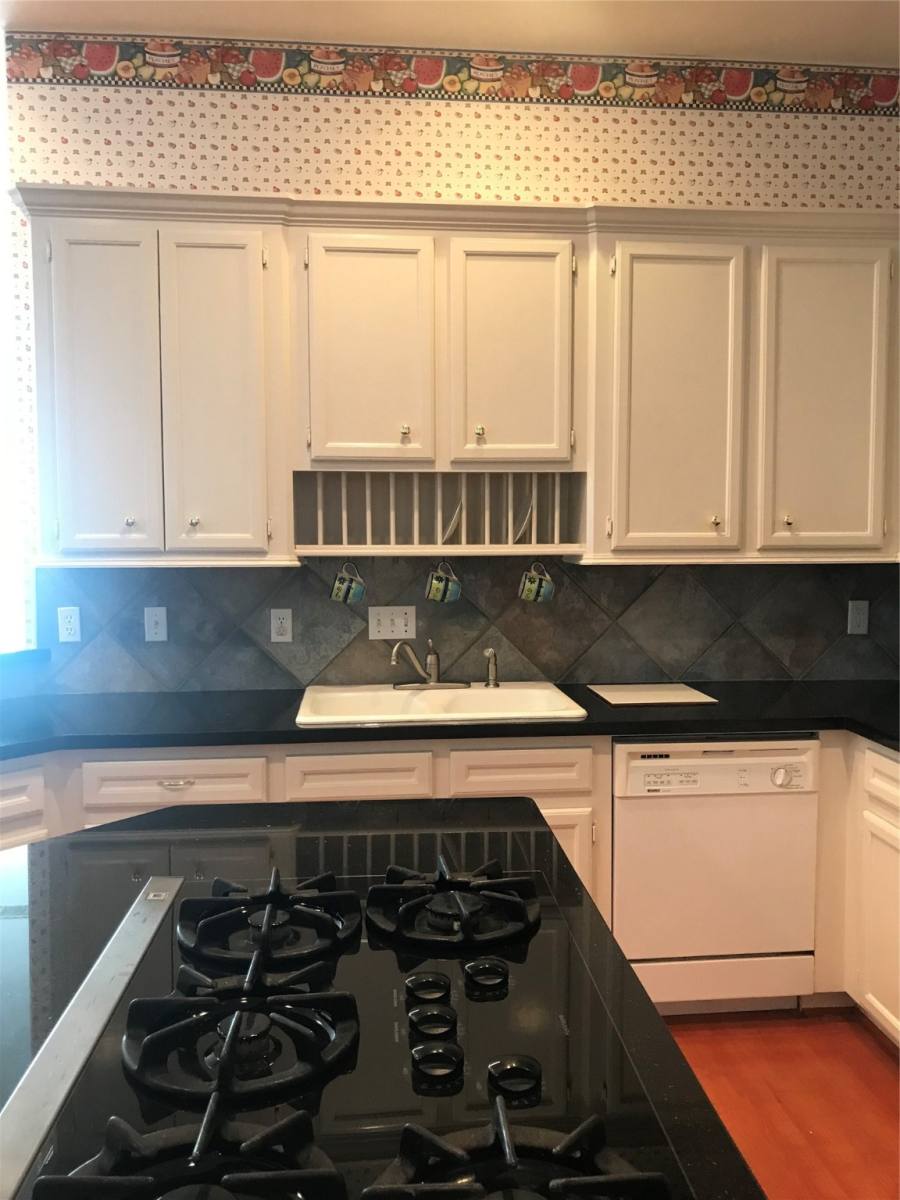 Apartment for rent at 2429 Chantilly Lane, Conroe, TX 77384