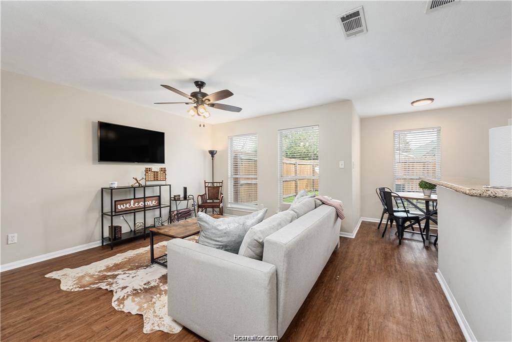 Apartment for rent at 1223 Oney Hervey Dr, College Station, TX 77840