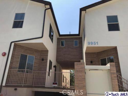 Townhouse for rent at 9951 Marcus Ave #104, Tujunga, CA 91042
