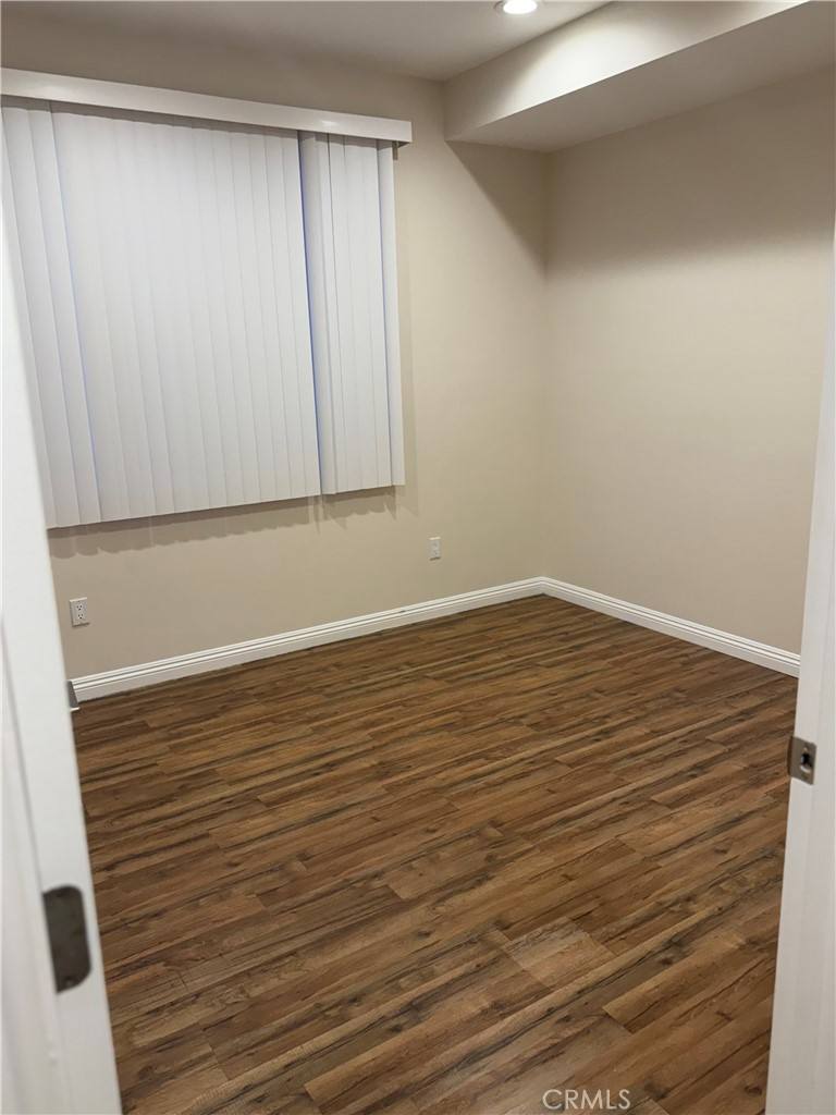 Townhouse for rent at 9951 Marcus Ave #104, Tujunga, CA 91042